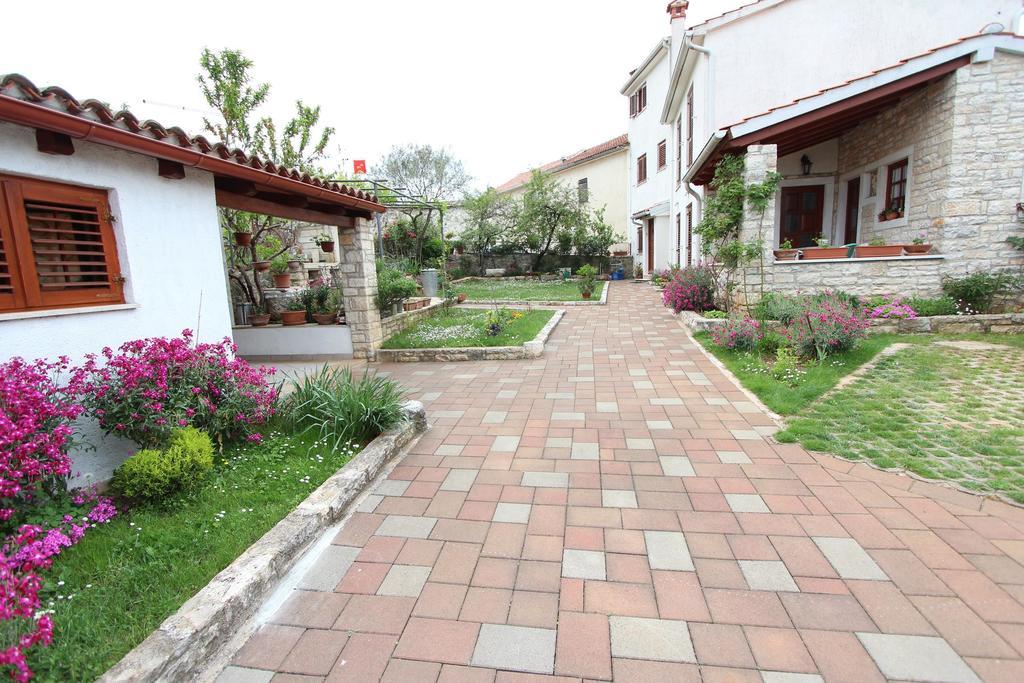 Guest House Liliana Rovinj Buitenkant foto