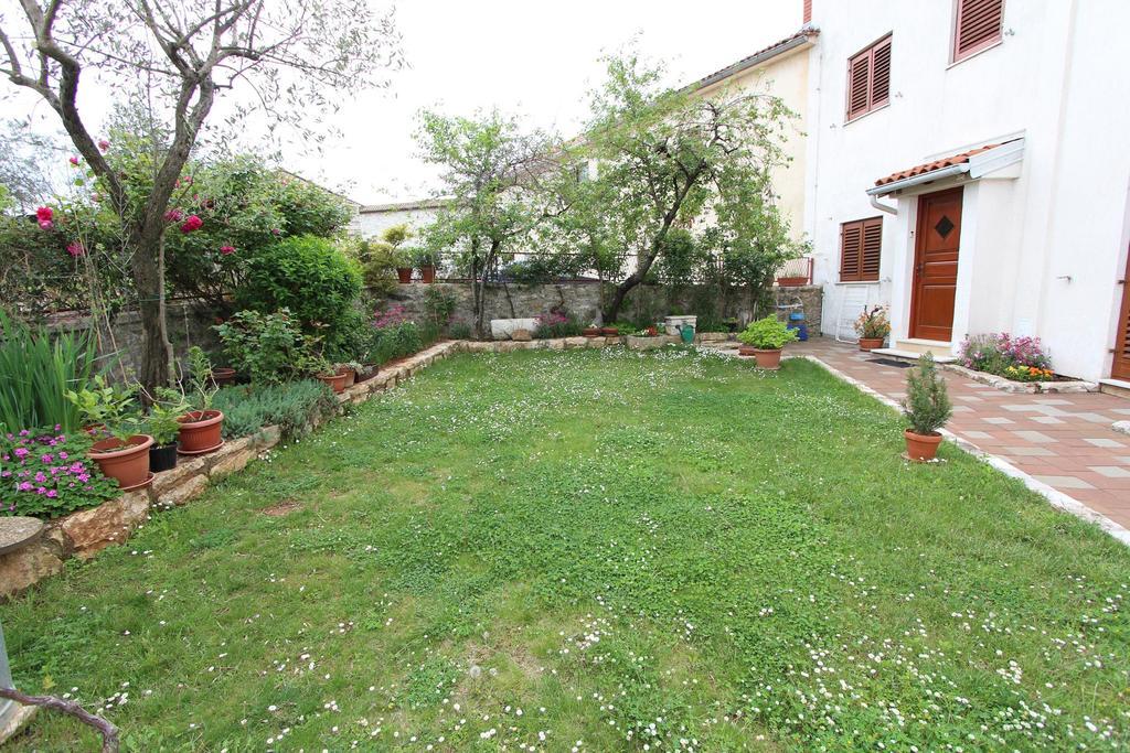 Guest House Liliana Rovinj Buitenkant foto